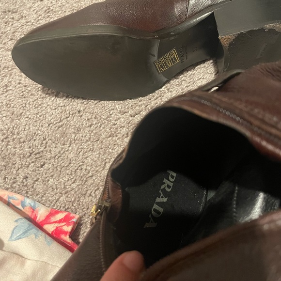 Prada boots - Picture 7 of 7